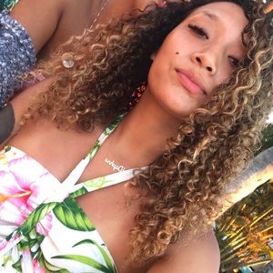 Meet your Posher, Daphne